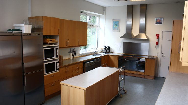 Køkken Selskab 768X431